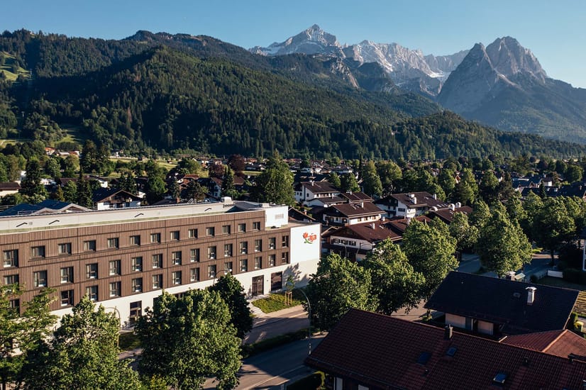 2021 06 14 Aja Garmisch Drone Sarah 4